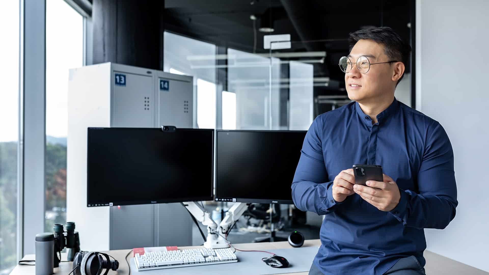 ISTQB Stock 0012 portrait of serious asian architect businessman m 2023 11 27 05 11 40 utc